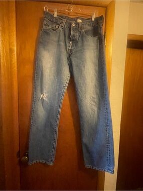 Vintage Y2K Levi’s 501 34x30  Blue Jeans  distressed knee